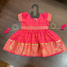 Load image into Gallery viewer, Peach Pink Ballon Sleeves checks Peacock Silk Frock Dress

