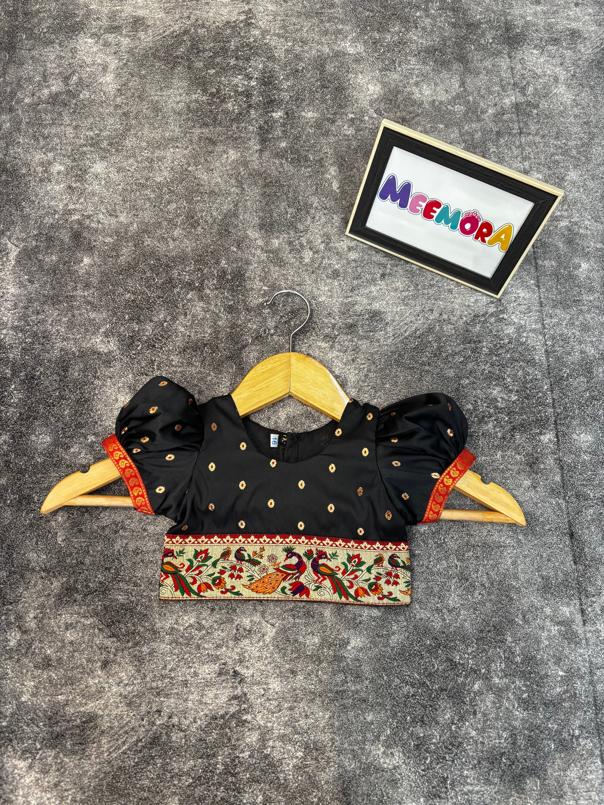 Black Paithani Zari Skirt Blouse Set