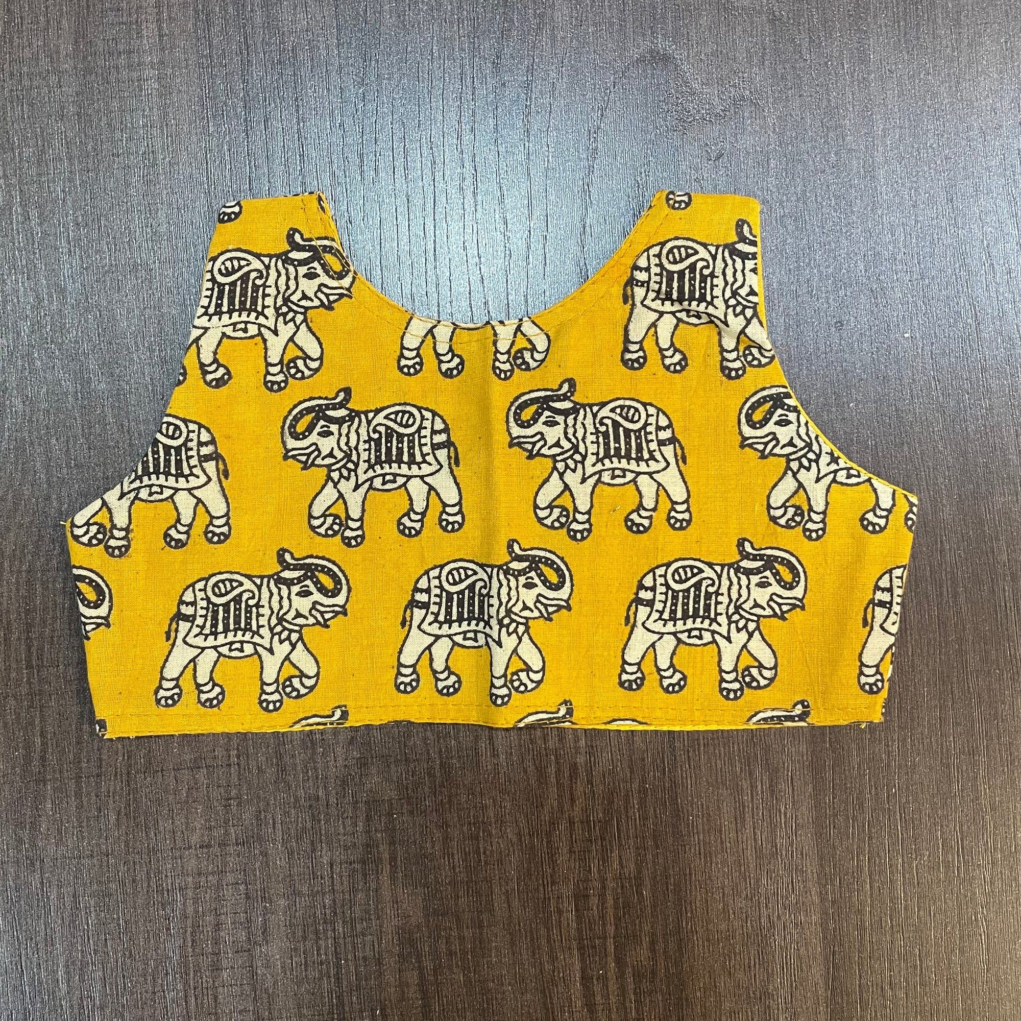 Yellow elephant kalamkari cotton jacket for girls - detail view