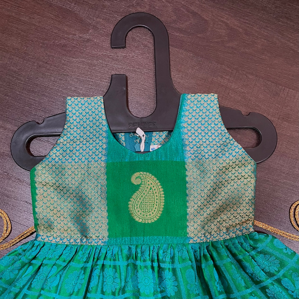Morpankhi Green sleevless checks Peacock Silk Frock Dress